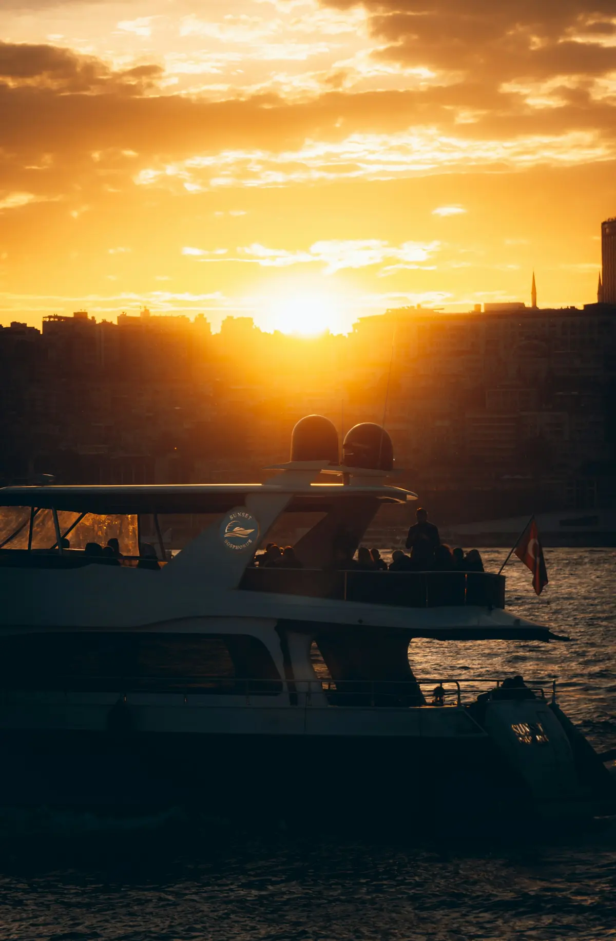 Cannes Yachst hire, Cannes — yacht charter, about (3)