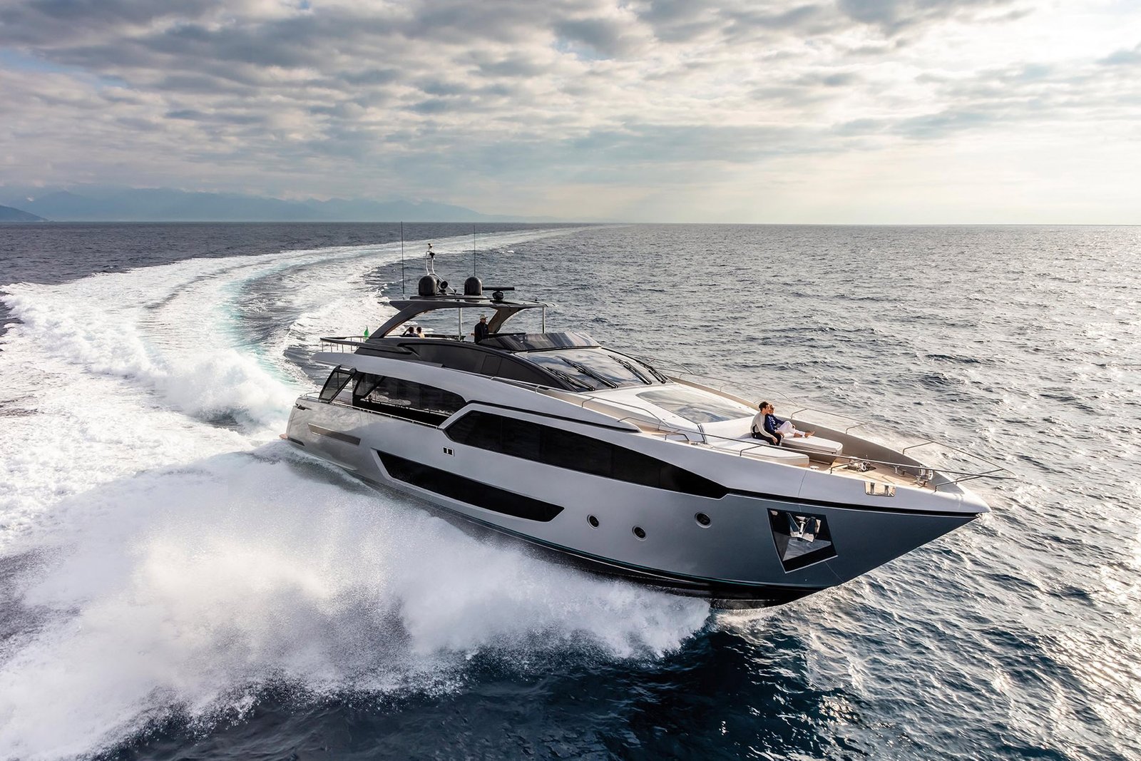 Riva 90